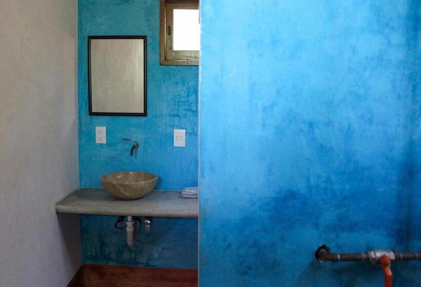 带阳台的豪华间, Posada La Sabila