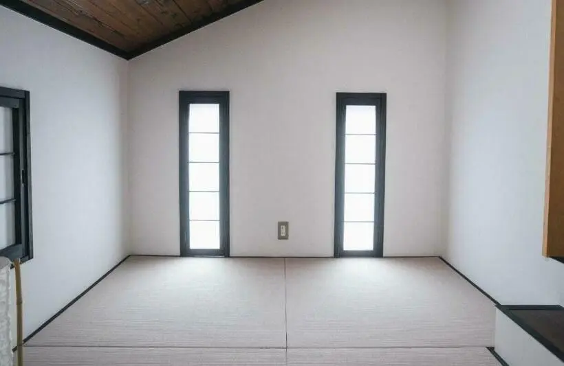 スタンダード４人部屋, Miyajima Shiro