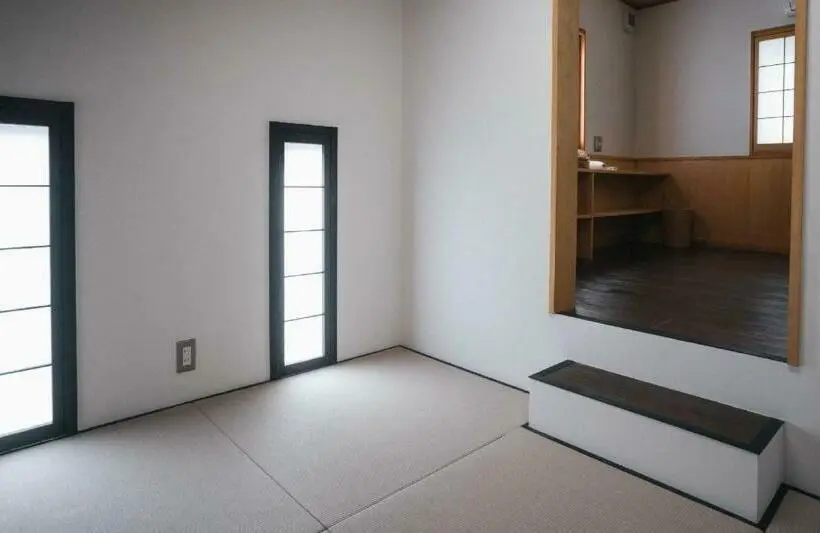 スタンダード４人部屋, Miyajima Shiro