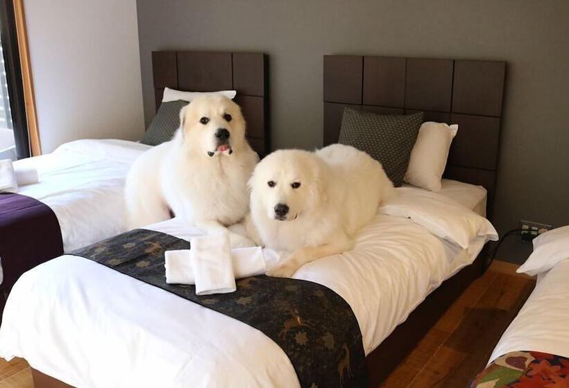 패밀리 스위트, Miyajima Shiro