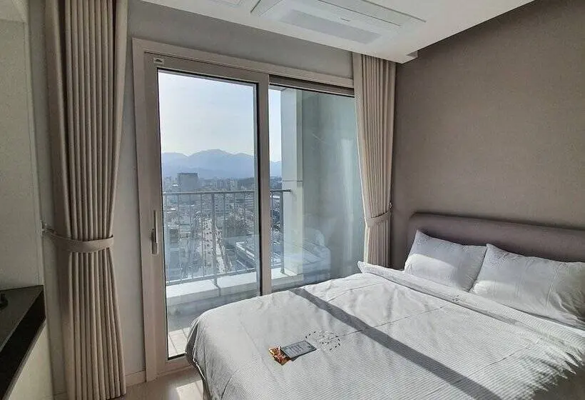 اتاق استاندارد با تخت دوبل, World State Hotel Sokcho