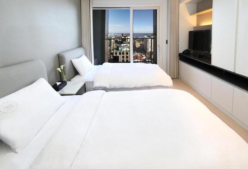 Номер Стандарт Вид на Море, World State Hotel Sokcho