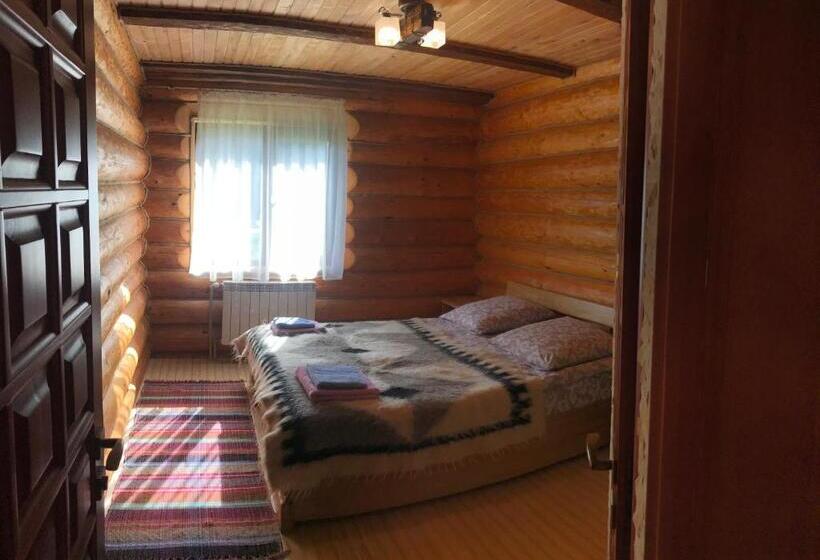 سوئیت جونیور خانوادگی, Katerina