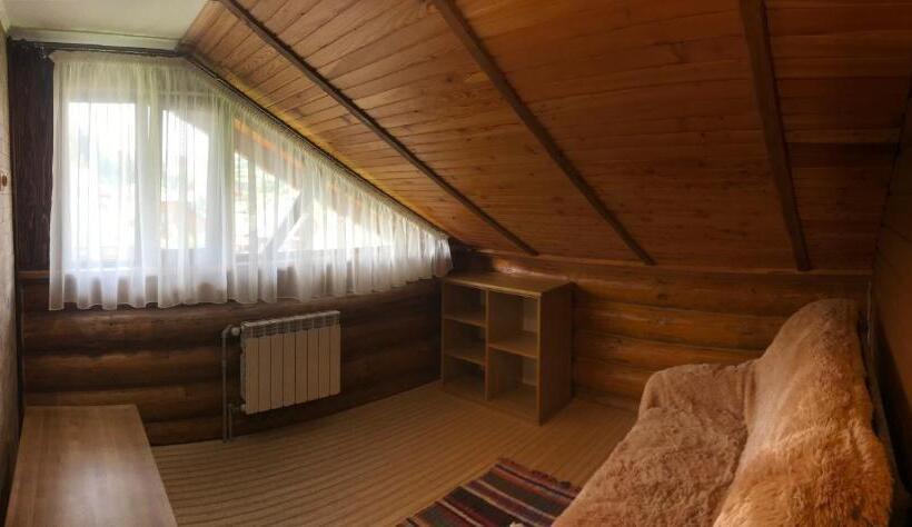 سوئیت جونیور خانوادگی, Katerina