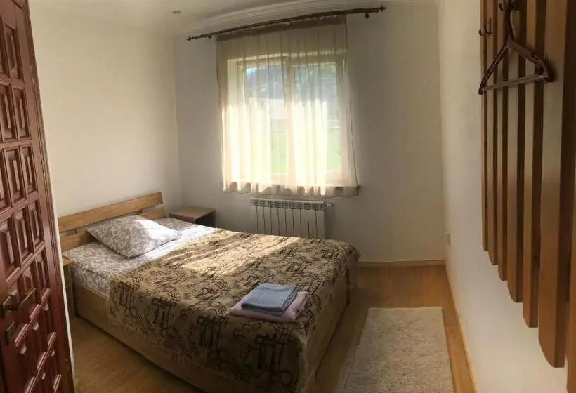 اتاق استاندارد, Katerina