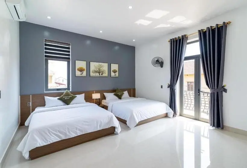 اتاق اجرایی, Peaceful House Hostel
