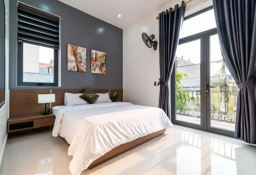 اتاق لوکس با بالکن, Peaceful House Hostel