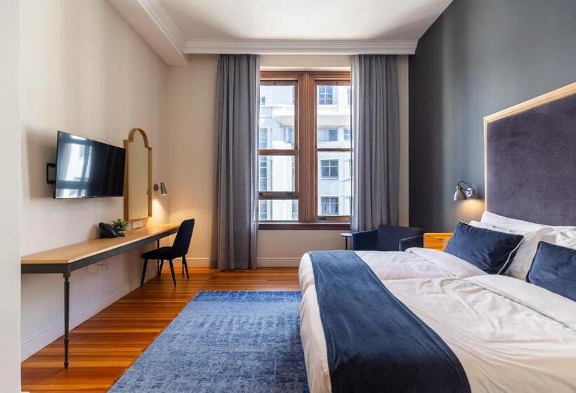 シティビューのスーペリアルーム, Old Bank Hotel Lion Roars Hotels & Lodges