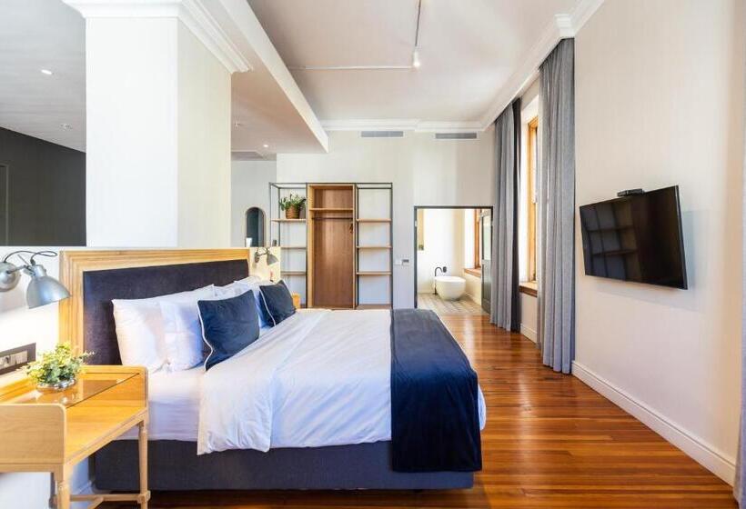 プレジデントスイートルーム, Old Bank Hotel Lion Roars Hotels & Lodges