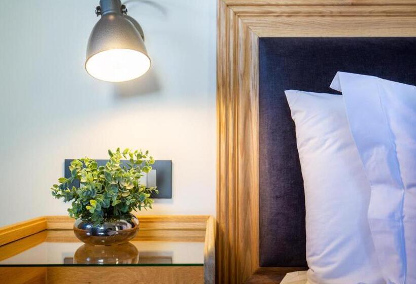 プレジデントスイートルーム, Old Bank Hotel Lion Roars Hotels & Lodges