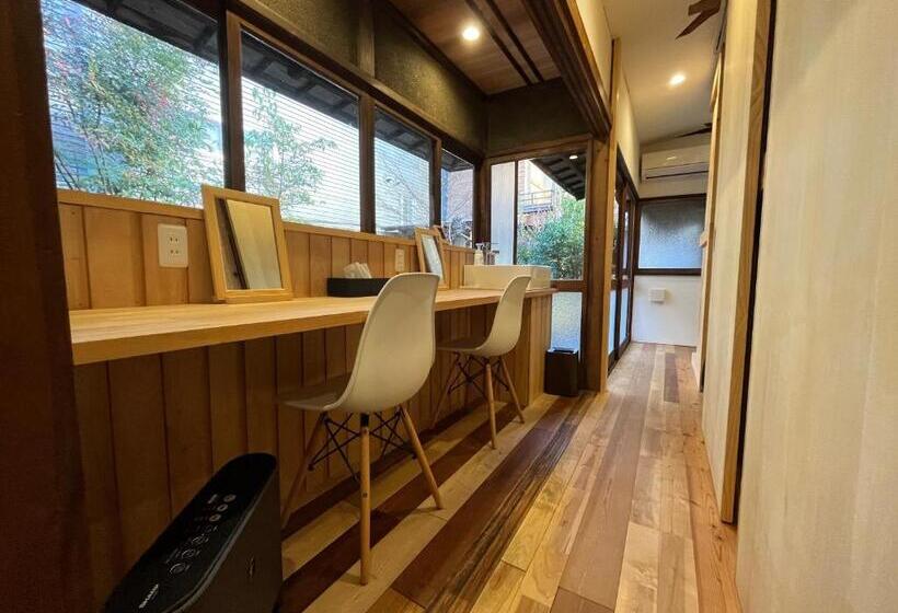 ファミリールーム, Only One Group Stays Per Day Tenmaya 家族や仲間と貸し切りゲストハウス 天満屋