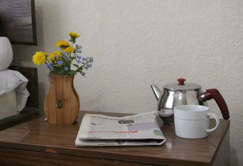 اتاق استاندارد, Snow Leopard Hostel