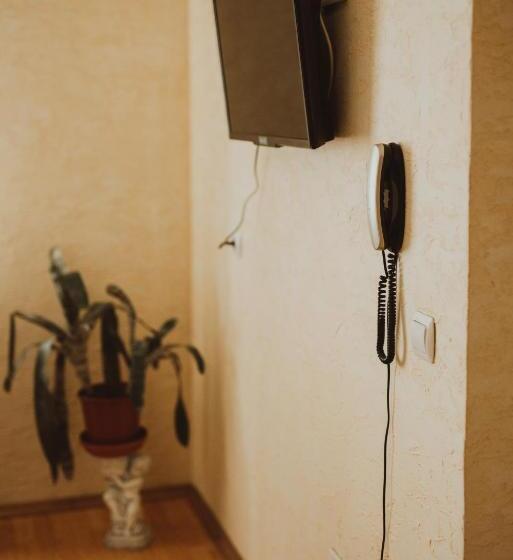 اتاق کلاسیک چهارنفره, Trio Hotel Restaurant