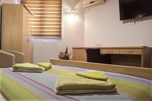 اتاق استاندارد یک نفره, B&b Donna