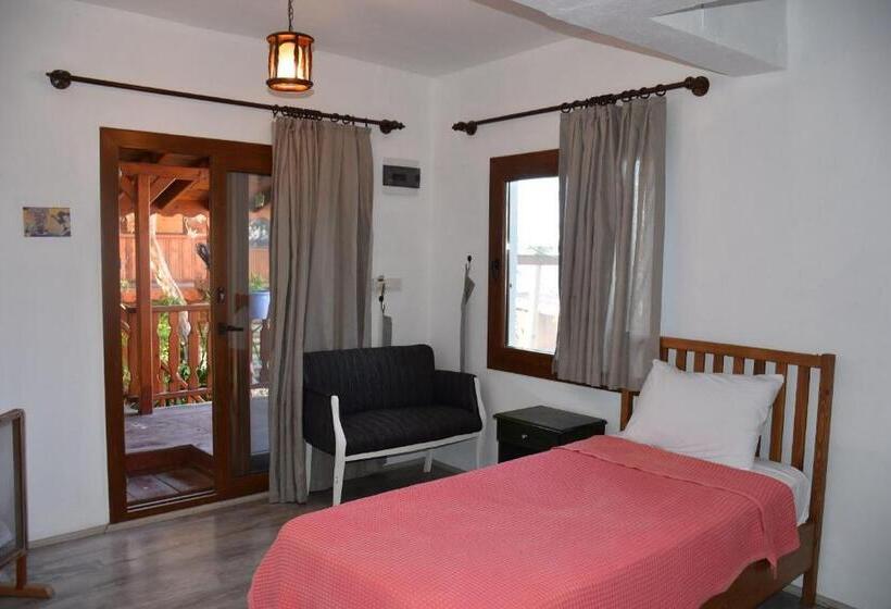 חדר סטנדרט נוף לגינה, Casa Roja