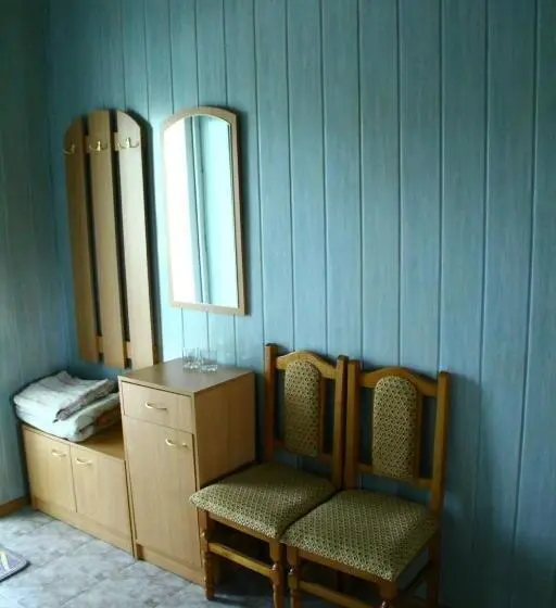 Quarto Triplo Estandar, Constancia