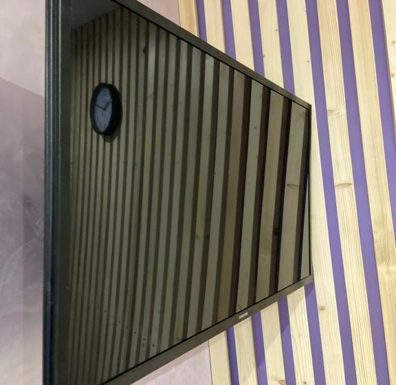 اتاق سوپریور با تخت بزرگ, Constancia