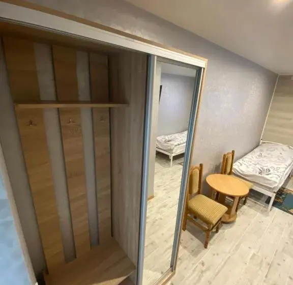 Quarto Superior, Constancia