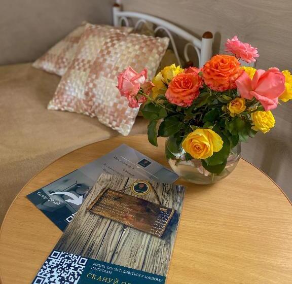 اتاق سوپریور, Constancia