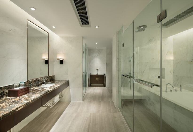 Suite, Crowne Plaza Yading By Ihg