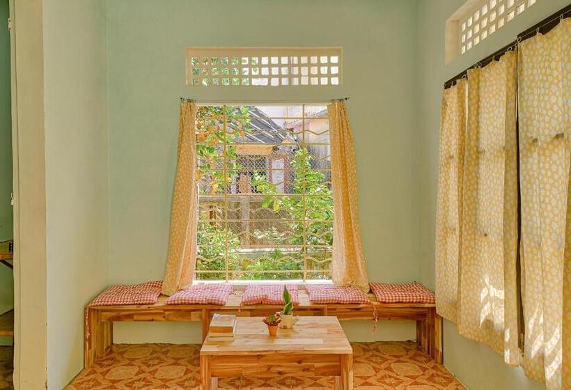 اتاق استاندارد با تخت بزرگ, Le Robinet Homestay