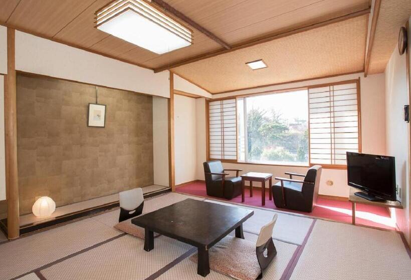 غرفة قياسية رباعية, Itoen Hotel Iizakakanouya