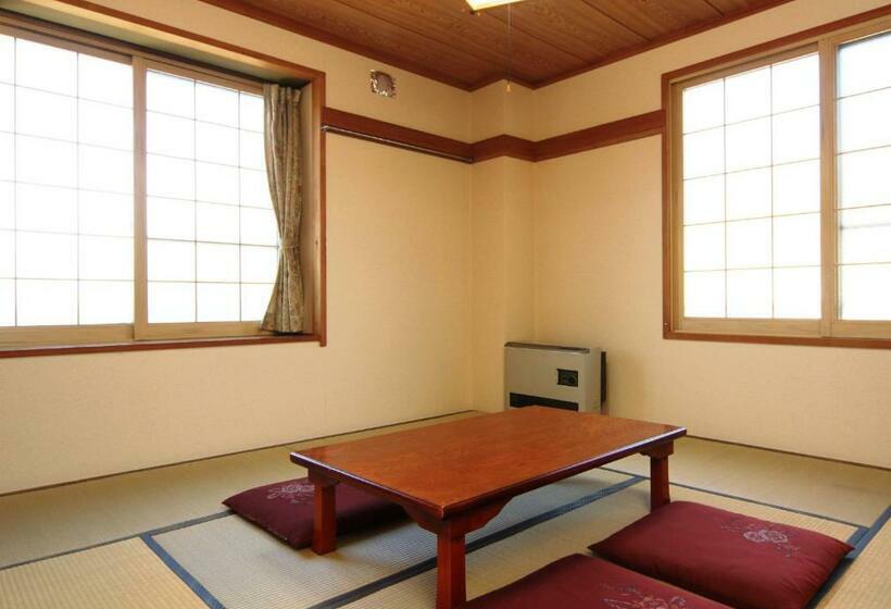 اتاق استاندارد چهار تخته, Villa Katashio