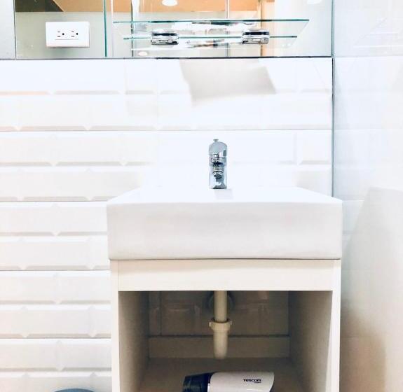 اتاق استاندارد, T.o. Hotel   Taipei Station