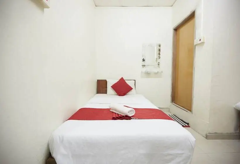 スタンダードトリプルルーム, Jerteh Hotel, Terengganu