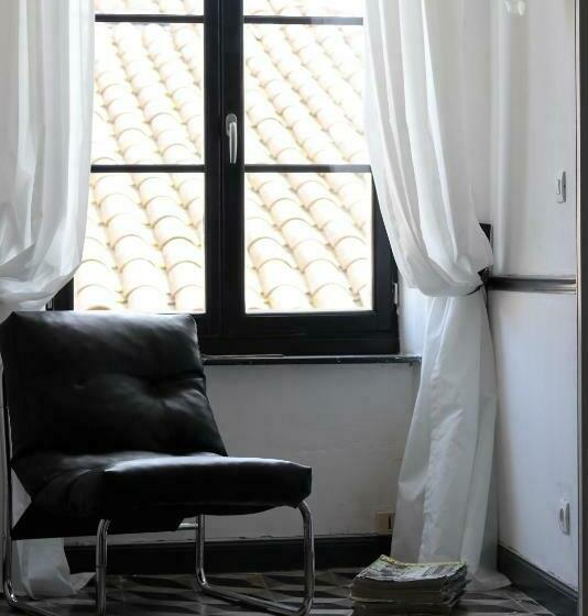 패밀리 룸, La Vigneronne 1870