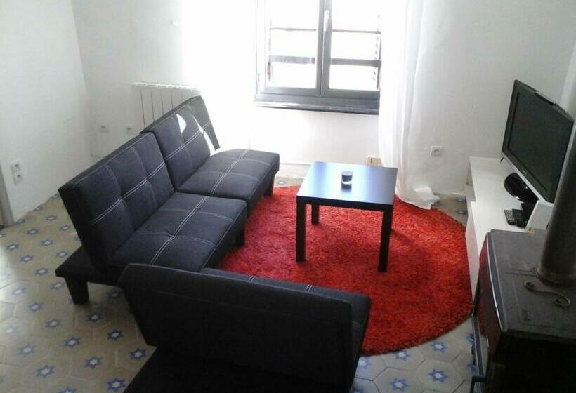 패밀리 룸, La Vigneronne 1870