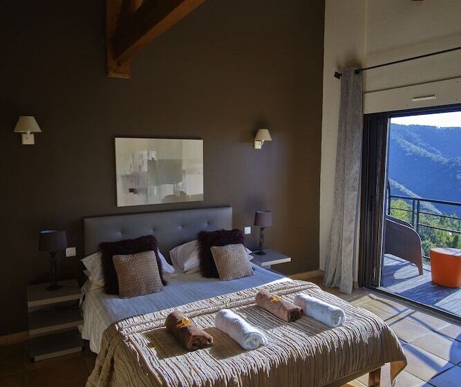 스탠다드 룸 산 전망, La Petite Cour Verte