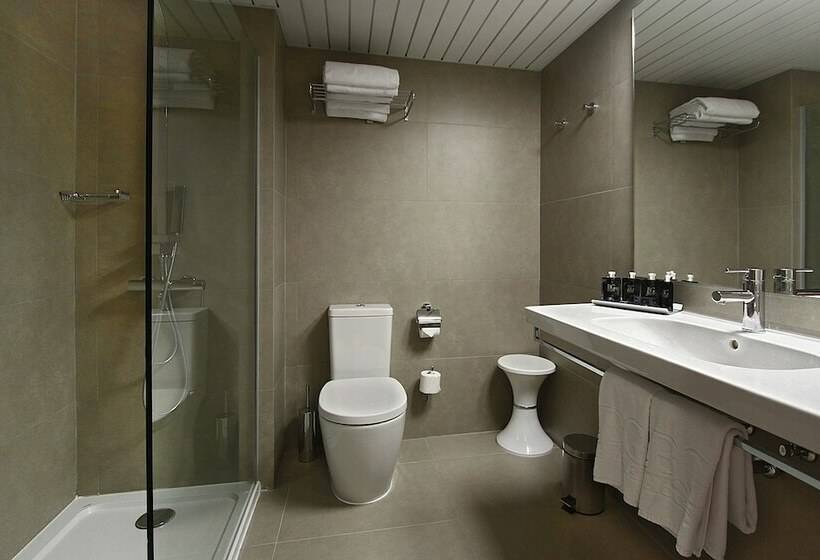 标准间侧面带海景, Bg Caballero