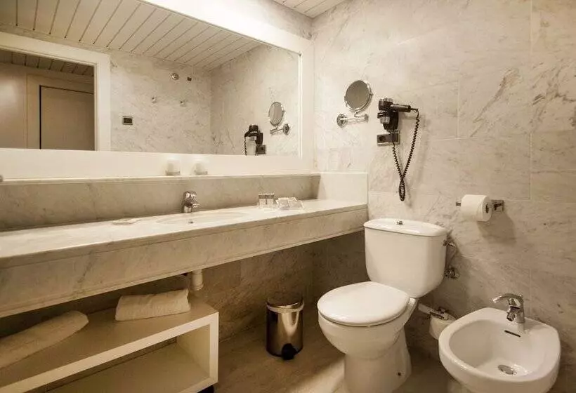 اتاق سوپریور با چشمانداز کوهستان, Catalonia del Mar - Adults Only