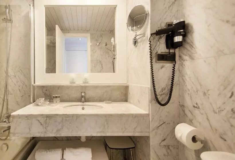 اتاق استاندارد با چشمانداز استخر, Catalonia del Mar - Adults Only