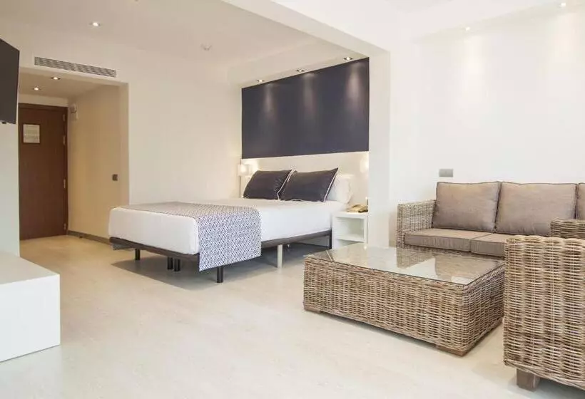 سوییت جونیور, Catalonia del Mar - Adults Only