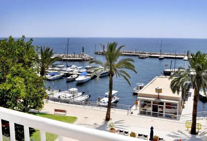 سوییت جونیور با چشمانداز دریا, Catalonia del Mar - Adults Only