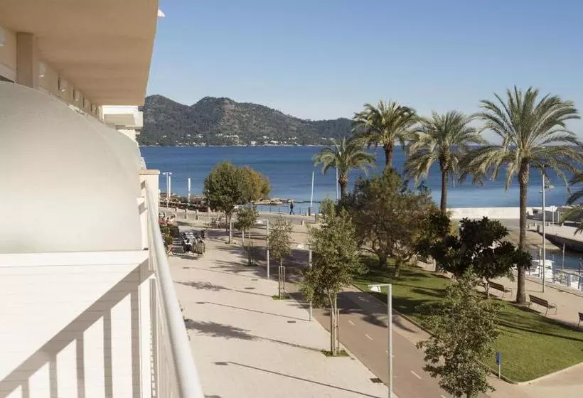 سوییت جونیور با چشمانداز دریا, Catalonia del Mar - Adults Only