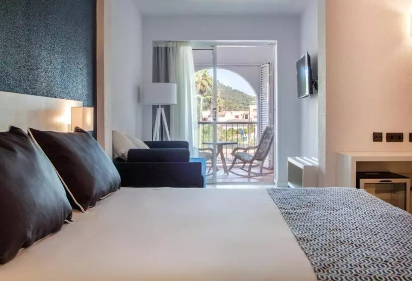 سوییت جونیور با چشمانداز دریا, Catalonia del Mar - Adults Only