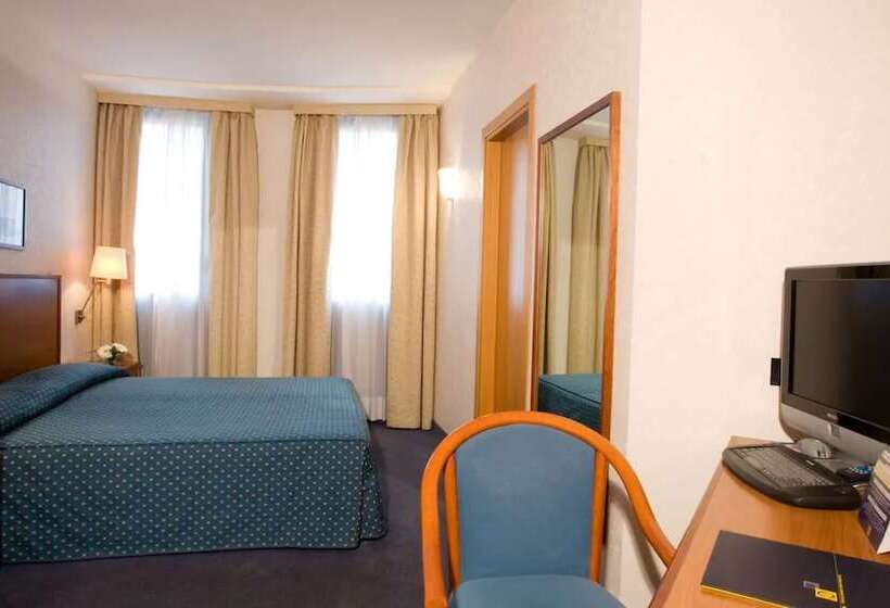 اتاق راحتی, Classic Hotel Tulipano