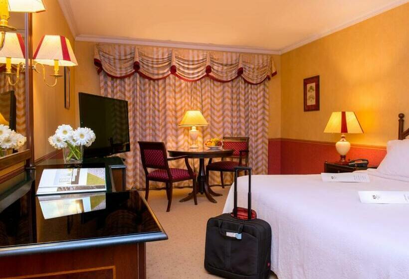 اتاق کلاسیک, Dom Pedro Lisboa