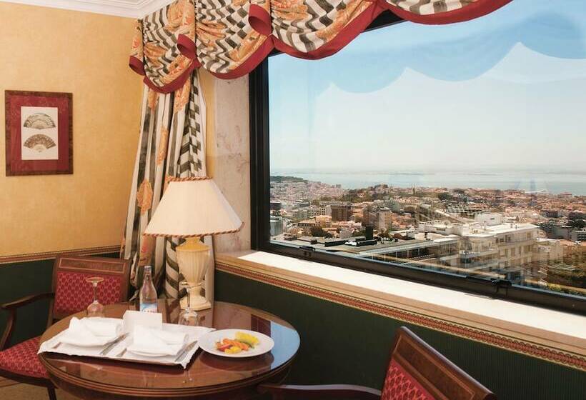 اتاق کلاسیک, Dom Pedro Lisboa