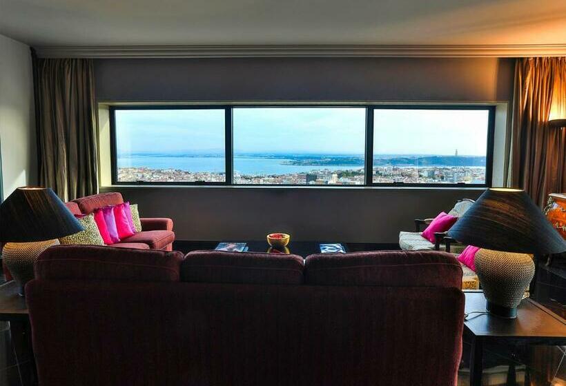 سوئیت پنت هاوس, Dom Pedro Lisboa