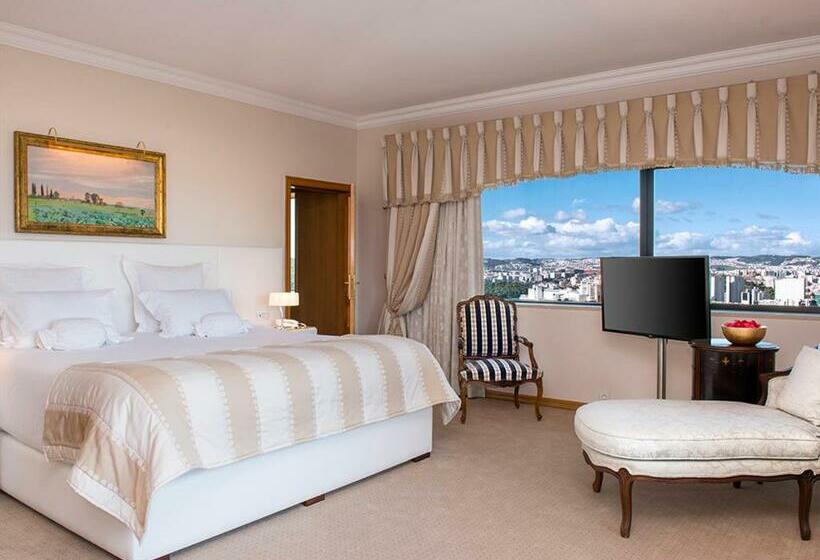 سوئیت پنت هاوس, Dom Pedro Lisboa