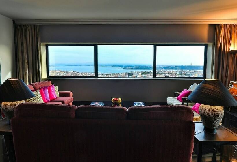 سوئیت پنت هاوس, Dom Pedro Lisboa