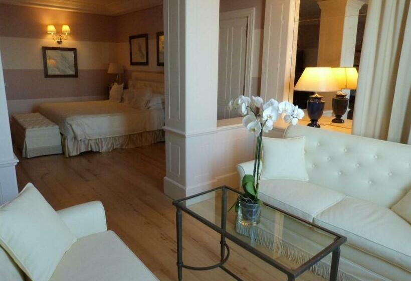 سوییت جونیور با چشم‌انداز دریا, Excelsior Palace Portofino Coast