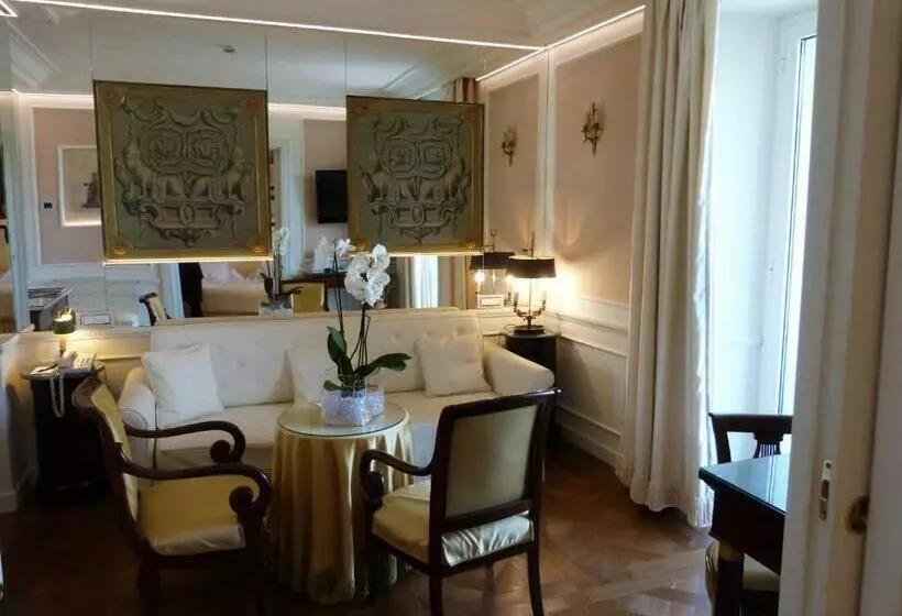 Sviitti Merinäkymä, Excelsior Palace Portofino Coast