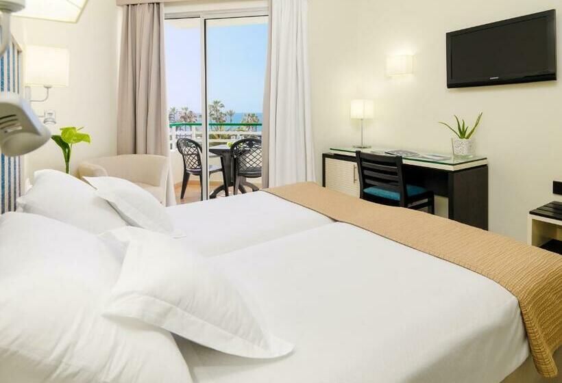 اتاق استاندارد با چشمانداز دریا, H10 Las Palmeras
