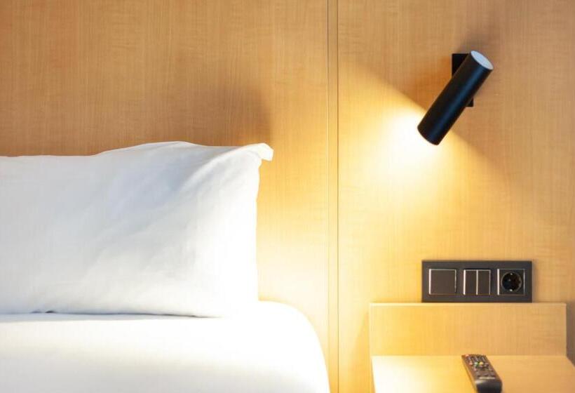 스탠다드 룸, Ibis Alcala De Henares La Garena
