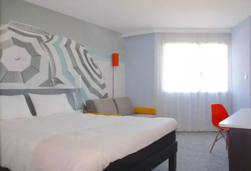 اتاق خانوادگی, Ibis Styles Toulon La Seynesurmer